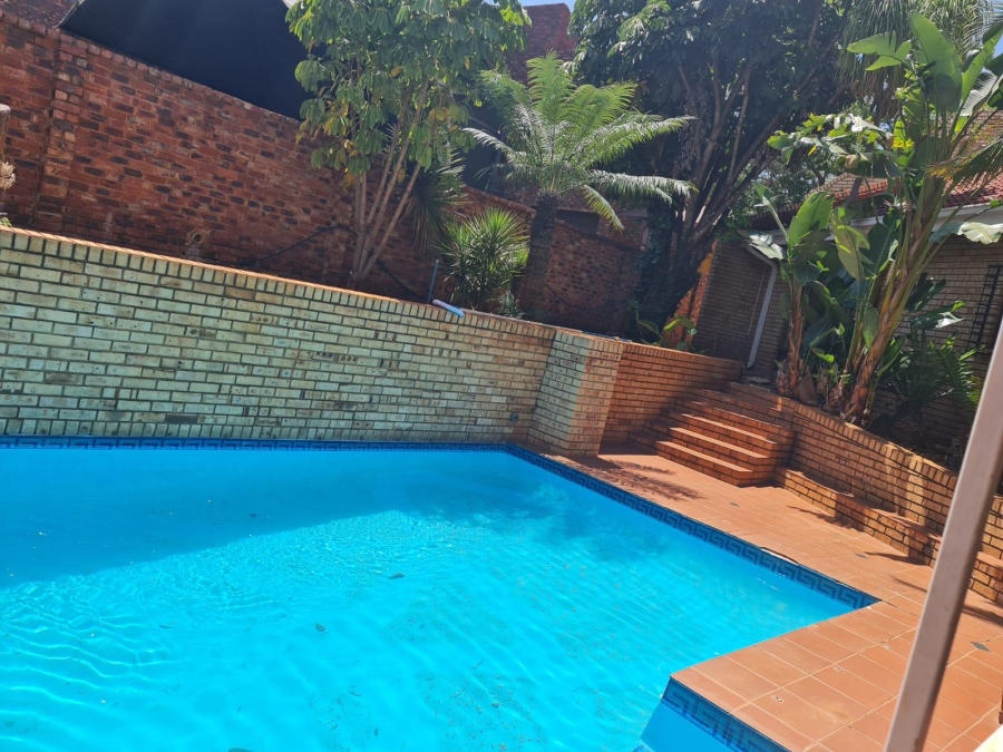 3 Bedroom Property for Sale in Safari Gardens North West